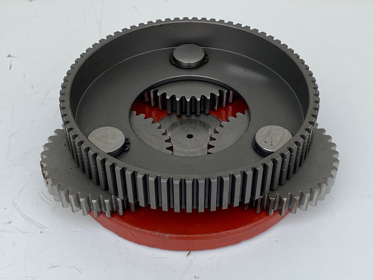 Liebherr Lamellenträger ID-Nr.9442175 and Planetenträger ID-Nr.9442172 and Planetenrad ID-Nr.9442173. SAT325/204. - Swing motor for Crawler excavator: picture 1 Liebherr Lamellenträger ID-Nr.9442175 and Planetenträger ID-Nr.9442172 and Planetenrad ID-Nr.9442173. SAT325/204. - Swing motor for Crawler excavator: picture 1