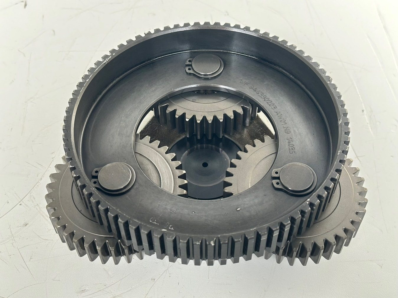 Liebherr Lamellenträger ID-Nr.944390203 - Planetenräder ID-Nr.90213984 - Planetenträger ID-Nr.944390003. SAT250/278 - SAT250/287 - SAT250A300. #LAM.PL.10899# - Swing motor for Crawler excavator: picture 1 Liebherr Lamellenträger ID-Nr.944390203 - Planetenräder ID-Nr.90213984 - Planetenträger ID-Nr.944390003. SAT250/278 - SAT250/287 - SAT250A300. #LAM.PL.10899# - Swing motor for Crawler excavator: picture 1