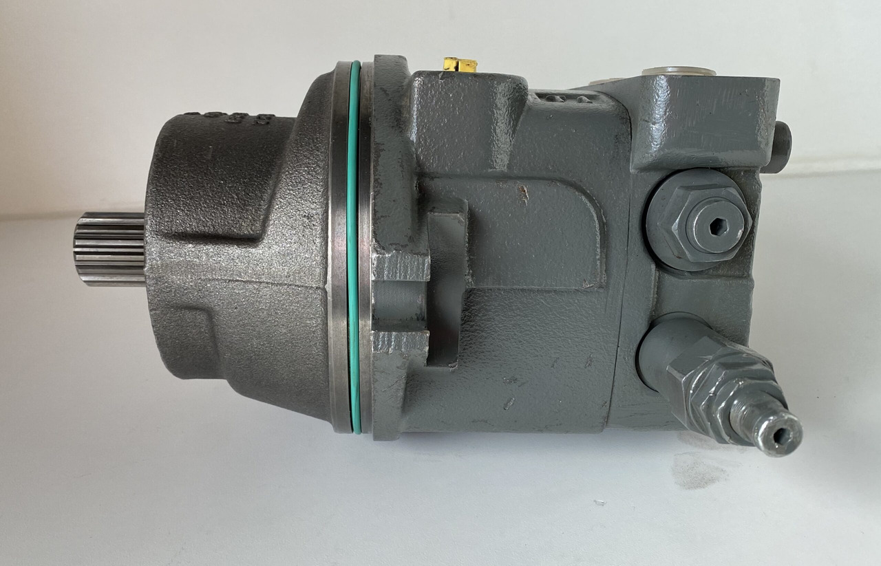 Liebherr Original Hydraulikeinbaumotor Typ: FMF064, ID-Nr.10122573 - ID-Nr.11353744 - ID-Nr.11371736. P924,P926,R906,R916,R914,COMP,R926,R950T. #HY.37996# - Swing motor for Construction machinery: picture 1 Liebherr Original Hydraulikeinbaumotor Typ: FMF064, ID-Nr.10122573 - ID-Nr.11353744 - ID-Nr.11371736. P924,P926,R906,R916,R914,COMP,R926,R950T. #HY.37996# - Swing motor for Construction machinery: picture 1