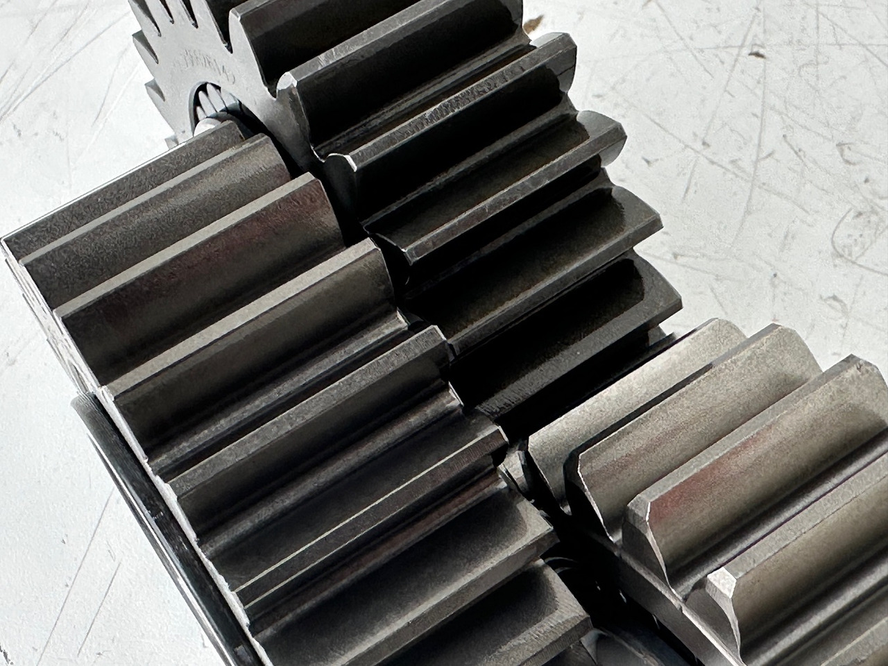 Liebherr Original Planetenrad ID-Nr.90024983. FAT325P113, FAT325P114, FAT325P115, FAT325P119. A924,LH22C,LH26EC,LH30C,LOS103,R914COMP,R914RAIL,LOS914,LOS920,R918,R920,R922. #90024984.01# - Final drive for Excavator: picture 3 Liebherr Original Planetenrad ID-Nr.90024983. FAT325P113, FAT325P114, FAT325P115, FAT325P119. A924,LH22C,LH26EC,LH30C,LOS103,R914COMP,R914RAIL,LOS914,LOS920,R918,R920,R922. #90024984.01# - Final drive for Excavator: picture 3