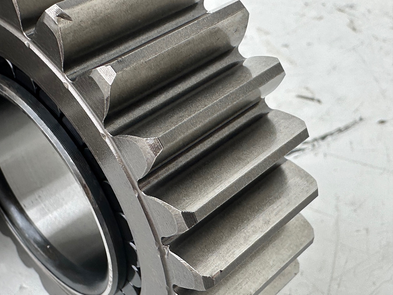 Liebherr Original Planetenrad ID-Nr.90024983. FAT325P113, FAT325P114, FAT325P115, FAT325P119. A924,LH22C,LH26EC,LH30C,LOS103,R914COMP,R914RAIL,LOS914,LOS920,R918,R920,R922. #90024984.01# - Final drive for Excavator: picture 4 Liebherr Original Planetenrad ID-Nr.90024983. FAT325P113, FAT325P114, FAT325P115, FAT325P119. A924,LH22C,LH26EC,LH30C,LOS103,R914COMP,R914RAIL,LOS914,LOS920,R918,R920,R922. #90024984.01# - Final drive for Excavator: picture 4