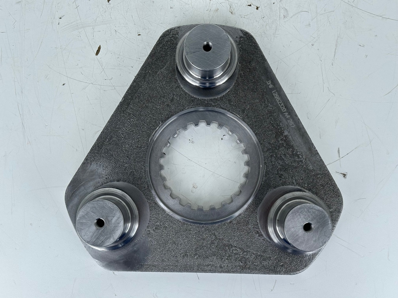 Liebherr Planetenträger ID-Nr.12962320. #12962320.A4.267# - Gearbox and parts for Excavator: picture 3 Liebherr Planetenträger ID-Nr.12962320. #12962320.A4.267# - Gearbox and parts for Excavator: picture 3