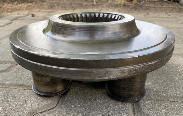 Liebherr Planetenträger ID-Nr.90006116. SAT325/274 - SAT325/294. R936, R940, R946, R950, RZG390. #90006116.339# - Swing motor for Crawler excavator: picture 4 Liebherr Planetenträger ID-Nr.90006116. SAT325/274 - SAT325/294. R936, R940, R946, R950, RZG390. #90006116.339# - Swing motor for Crawler excavator: picture 4