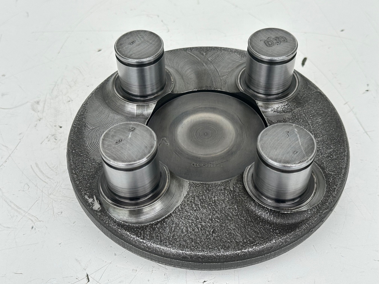 Liebherr Planetenträger ID-Nr.90020199. SAT200/277. A910 COMP, A912 COMP, A913 COMP, A914, R914 COMP. #90020199.GH# - Swing motor for Excavator: picture 1 Liebherr Planetenträger ID-Nr.90020199. SAT200/277. A910 COMP, A912 COMP, A913 COMP, A914, R914 COMP. #90020199.GH# - Swing motor for Excavator: picture 1