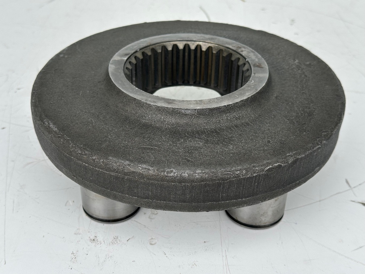 Liebherr Planetenträger ID-Nr.944306303 - ID-Nr.9443063. A924, A934, LH30, LH35, R906, R916, R922, R924, R926, R932, R934, R944. #944306303.16.05# - Swing motor for Construction machinery: picture 3 Liebherr Planetenträger ID-Nr.944306303 - ID-Nr.9443063. A924, A934, LH30, LH35, R906, R916, R922, R924, R926, R932, R934, R944. #944306303.16.05# - Swing motor for Construction machinery: picture 3