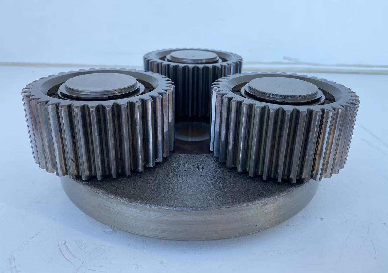 Liebherr Planetenträger ID-Nr.970559601 mit Planetenrad ID-Nr.944305703 - ID-Nr.90213986.   A900,A904,A913 COMP,A914 COMP,A914,A916 COMP,A916,A918 COMP,A918,A920,A922 RAIL A924 RAIL,LH18,LH22,LH24,LH2 - Swing motor for Construction machinery: picture 4 Liebherr Planetenträger ID-Nr.970559601 mit Planetenrad ID-Nr.944305703 - ID-Nr.90213986.   A900,A904,A913 COMP,A914 COMP,A914,A916 COMP,A916,A918 COMP,A918,A920,A922 RAIL A924 RAIL,LH18,LH22,LH24,LH2 - Swing motor for Construction machinery: picture 4