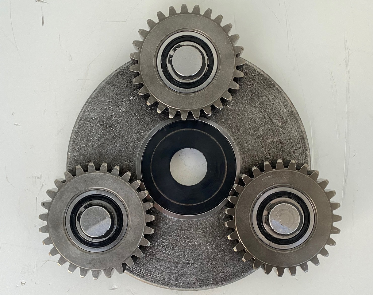 Liebherr Planetenträger and Planetenrad ID-Nr.90024944 - ID-Nr.90024946. FAT400P112, FAT400P139. - Final drive for Crawler excavator: picture 4 Liebherr Planetenträger and Planetenrad ID-Nr.90024944 - ID-Nr.90024946. FAT400P112, FAT400P139. - Final drive for Crawler excavator: picture 4