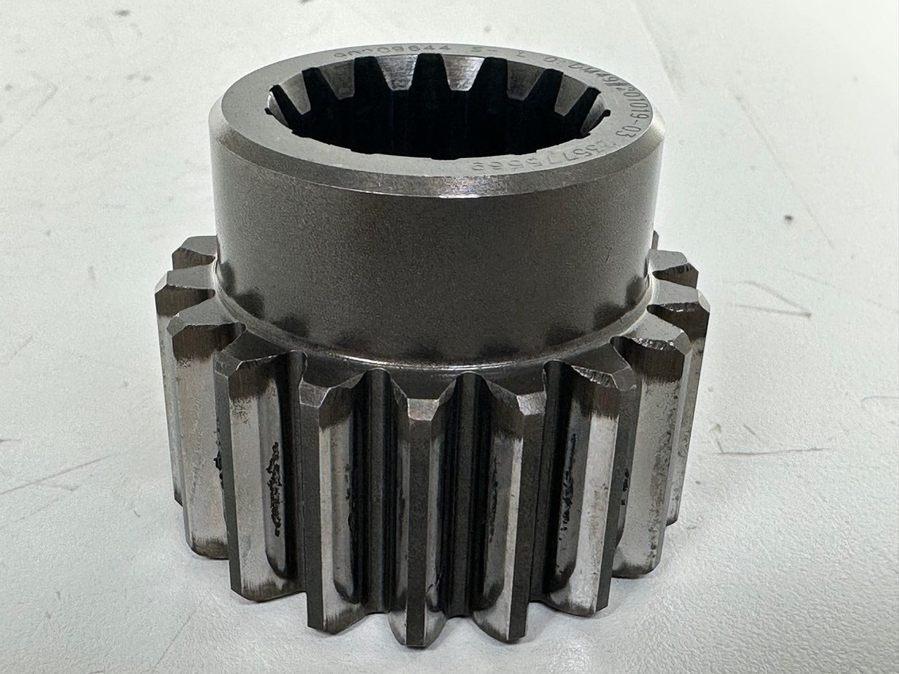 Liebherr Sonnenrad ID-Nr.90209644. SAT250/278, SAT250/287. A913 COMP, A914 COMP, A914, A916 COMP, A916, A918 COMP, A918, A920, A922 RAIL, A924 RAIL, LH18, LH22, LH24, LH26, R914 COMP, R914 RAIL, R9 - Swing motor for Crawler excavator: picture 2 Liebherr Sonnenrad ID-Nr.90209644. SAT250/278, SAT250/287. A913 COMP, A914 COMP, A914, A916 COMP, A916, A918 COMP, A918, A920, A922 RAIL, A924 RAIL, LH18, LH22, LH24, LH26, R914 COMP, R914 RAIL, R9 - Swing motor for Crawler excavator: picture 2