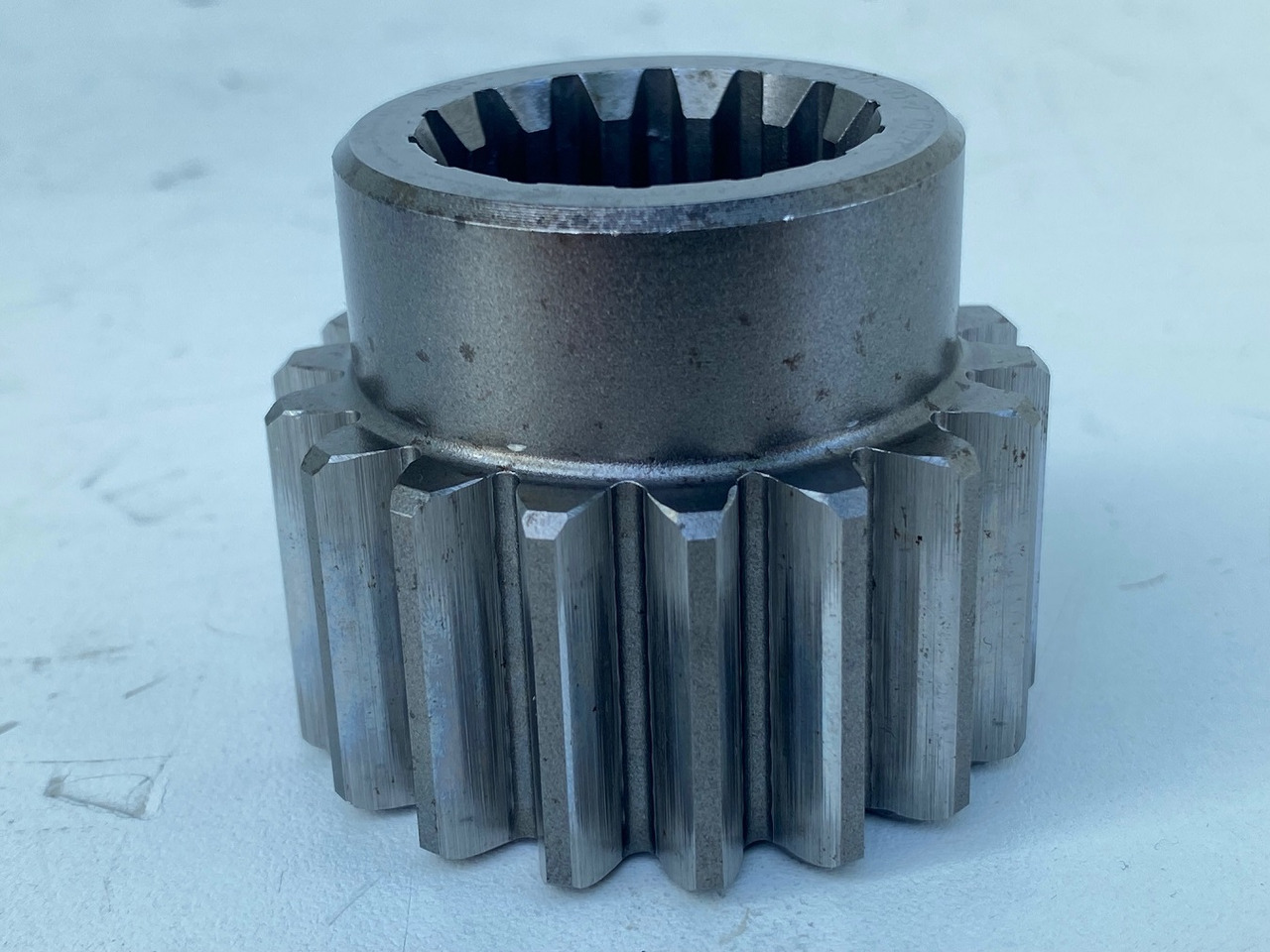 Liebherr Sonnenrad ID-Nr.90209644. SAT250/278, SAT250/287. A913 COMP, A914 COMP, A914, A916 COMP, A916, A918 COMP, A918, A920, A922 RAIL, A924 RAIL, LH18, LH22, LH24, LH26, R914 COMP, R914 RAIL, R9 - Swing motor for Crawler excavator: picture 1 Liebherr Sonnenrad ID-Nr.90209644. SAT250/278, SAT250/287. A913 COMP, A914 COMP, A914, A916 COMP, A916, A918 COMP, A918, A920, A922 RAIL, A924 RAIL, LH18, LH22, LH24, LH26, R914 COMP, R914 RAIL, R9 - Swing motor for Crawler excavator: picture 1