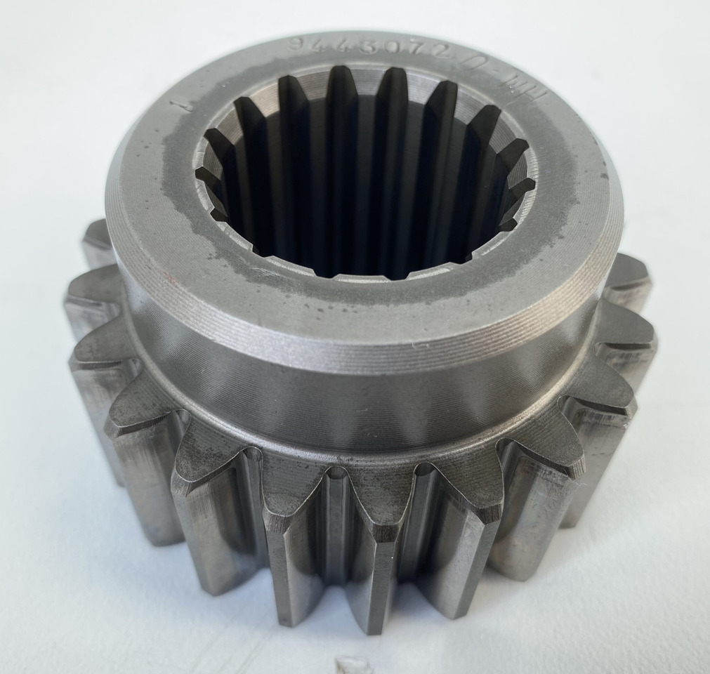 Liebherr Sonnenrad ID-Nr.9443072. SAT300/213 - SAT300/225. A900 C-LI, A944 B-LI, E942,LOS942,LOS944,P942,P944,R942,R944, R944B. #WH# - Swing motor for Construction machinery: picture 2 Liebherr Sonnenrad ID-Nr.9443072. SAT300/213 - SAT300/225. A900 C-LI, A944 B-LI, E942,LOS942,LOS944,P942,P944,R942,R944, R944B. #WH# - Swing motor for Construction machinery: picture 2