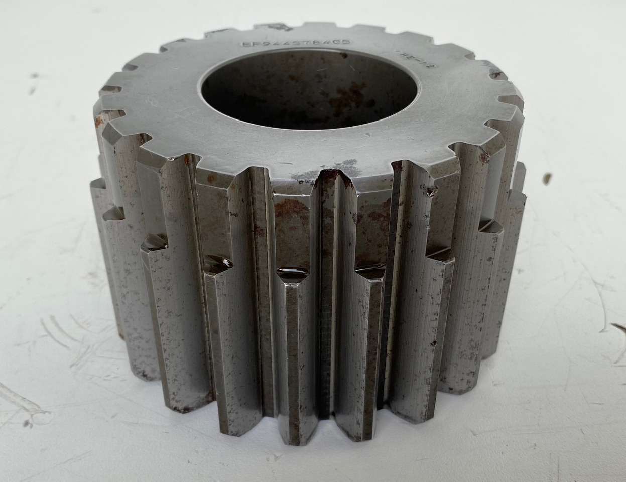 Liebherr Sonnenrad ID-Nr.9443784 - ID-Nr.944378403. FAT550, FAT550P046. - Final drive for Crawler excavator: picture 3 Liebherr Sonnenrad ID-Nr.9443784 - ID-Nr.944378403. FAT550, FAT550P046. - Final drive for Crawler excavator: picture 3