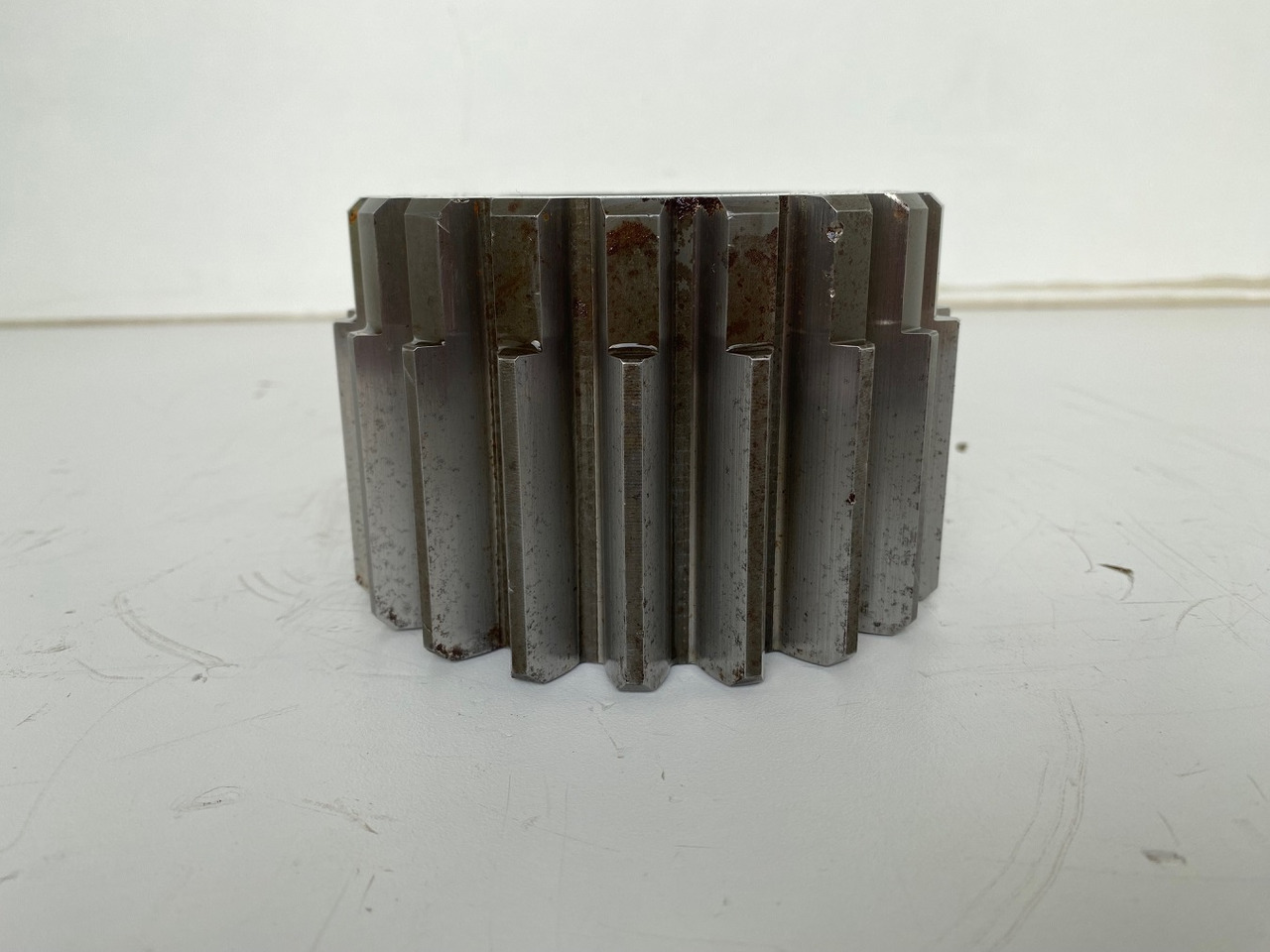 Liebherr Sonnenrad ID-Nr.9443784 - ID-Nr.944378403. FAT550, FAT550P046. - Final drive for Crawler excavator: picture 5 Liebherr Sonnenrad ID-Nr.9443784 - ID-Nr.944378403. FAT550, FAT550P046. - Final drive for Crawler excavator: picture 5