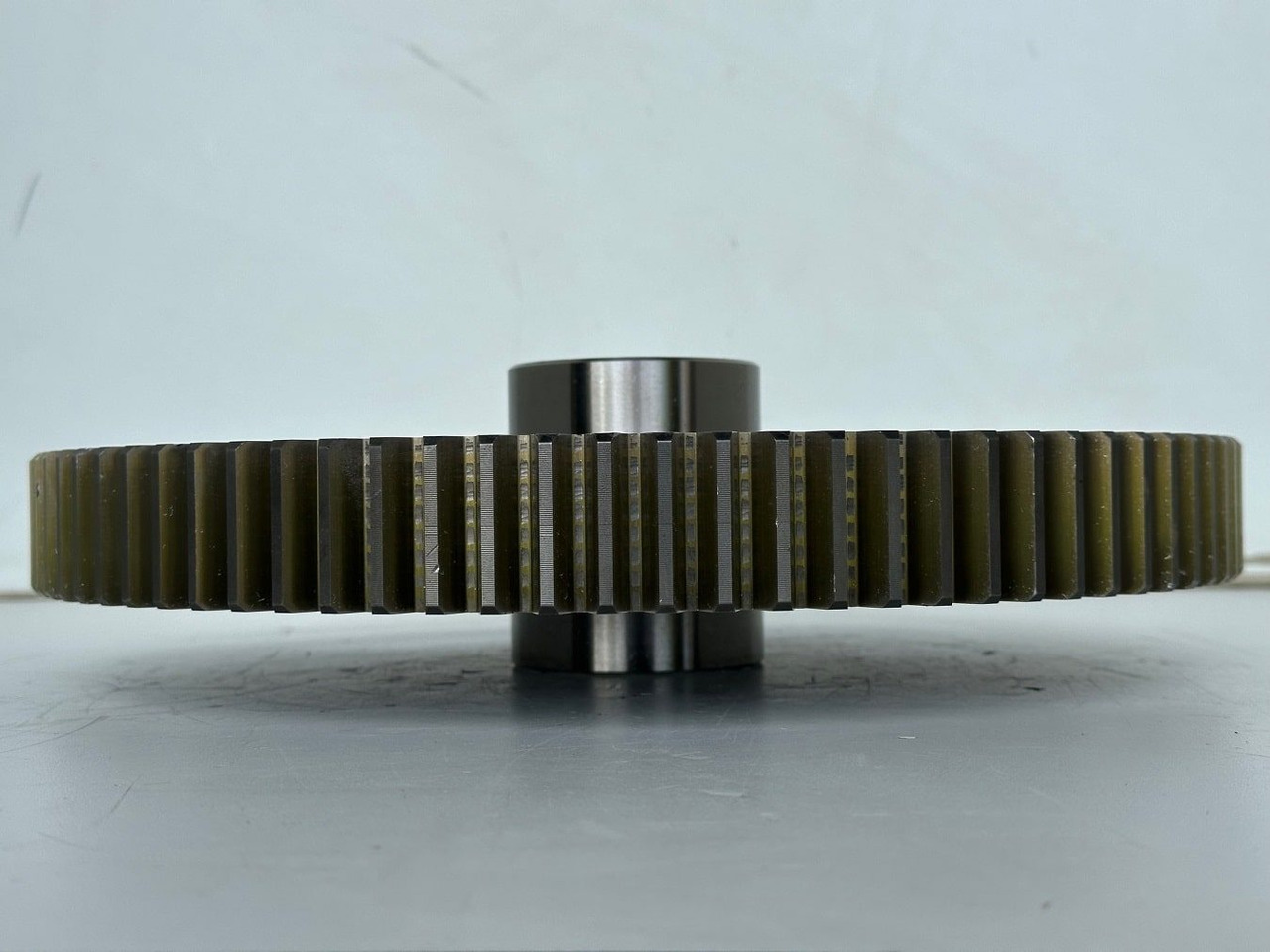 Liebherr Stirnrad ID-Nr.9443363 - ID-Nr.944336303. Fahrantrieb Typ:FAT650/508, FAT650E508, FAT650F519, FAT650F531, FAT650F549. PR752, PR754, PR756, RL52, RL64, RL66. #944336303.01# - Final drive for Construction machinery: picture 3 Liebherr Stirnrad ID-Nr.9443363 - ID-Nr.944336303. Fahrantrieb Typ:FAT650/508, FAT650E508, FAT650F519, FAT650F531, FAT650F549. PR752, PR754, PR756, RL52, RL64, RL66. #944336303.01# - Final drive for Construction machinery: picture 3