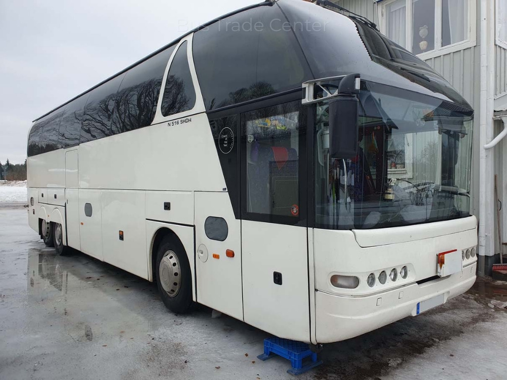 NEOPLAN STARLINER N516/3 SHDH - Coach: picture 1 NEOPLAN STARLINER N516/3 SHDH - Coach: picture 1