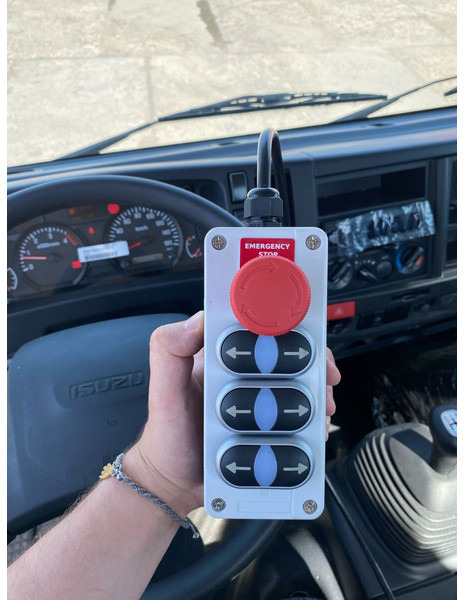 Leasing of Isuzu M27 Isuzu M27: picture 6