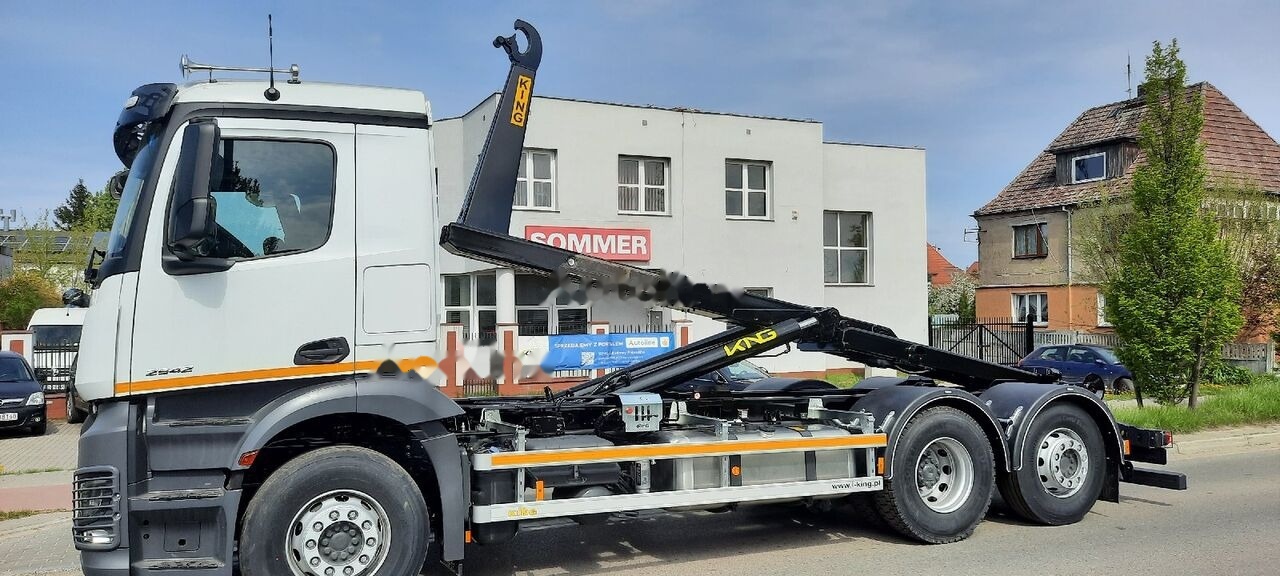 Mercedes-Benz Actros 2542 KING HZ-20R - Hook lift truck: picture 3 Mercedes-Benz Actros 2542 KING HZ-20R - Hook lift truck: picture 3
