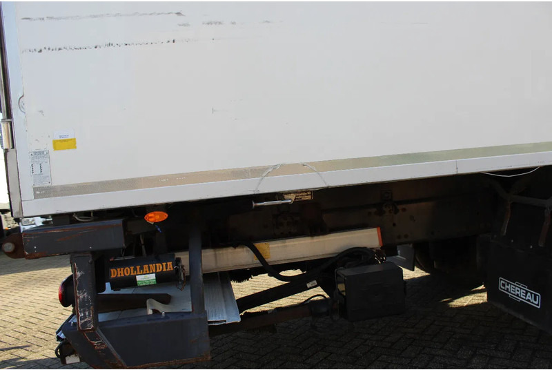 Refrigerator truck Renault Midlum 270 * EURO5 * 4X2 * CARRIER SUPRA 950 MT *: picture 8
