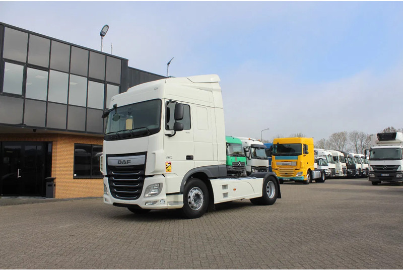 DAF XF 106.460 * EURO6 * 4X2 * - Tractor unit: picture 1 DAF XF 106.460 * EURO6 * 4X2 * - Tractor unit: picture 1