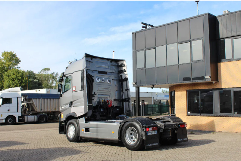 Renault T520 * EURO6 * 4X2 * - Tractor unit: picture 3 Renault T520 * EURO6 * 4X2 * - Tractor unit: picture 3