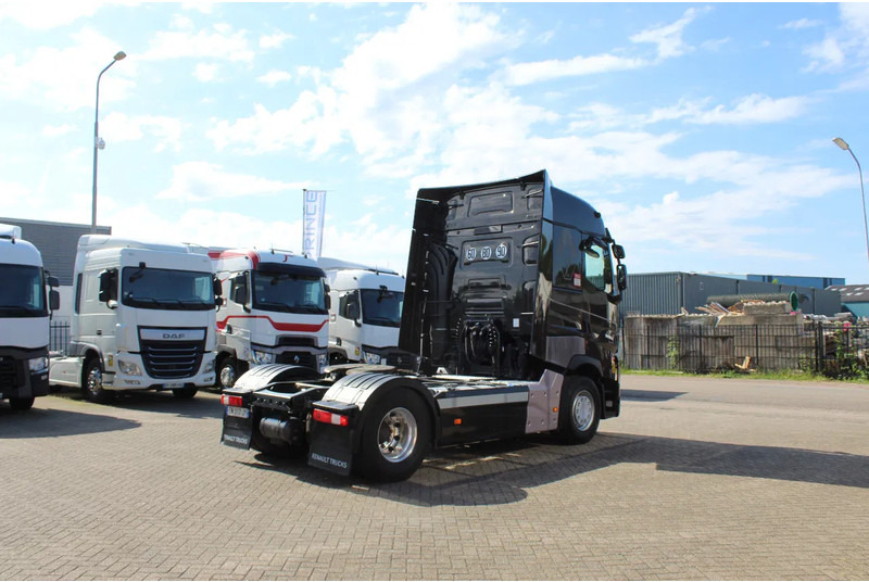 Renault T520 * RETARDER * 2 TANK * 2 BED * - Tractor unit: picture 4 Renault T520 * RETARDER * 2 TANK * 2 BED * - Tractor unit: picture 4