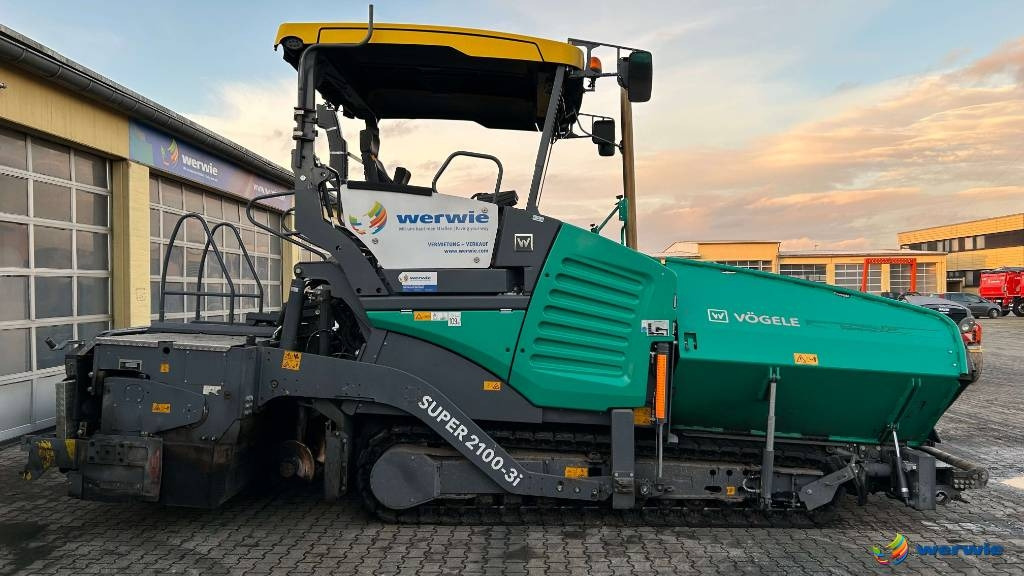 Vögele SUPER 2100-3i / AB600-3TP1 (3,00 - 6,00 m) - Asphalt paver: picture 1 Vögele SUPER 2100-3i / AB600-3TP1 (3,00 - 6,00 m) - Asphalt paver: picture 1