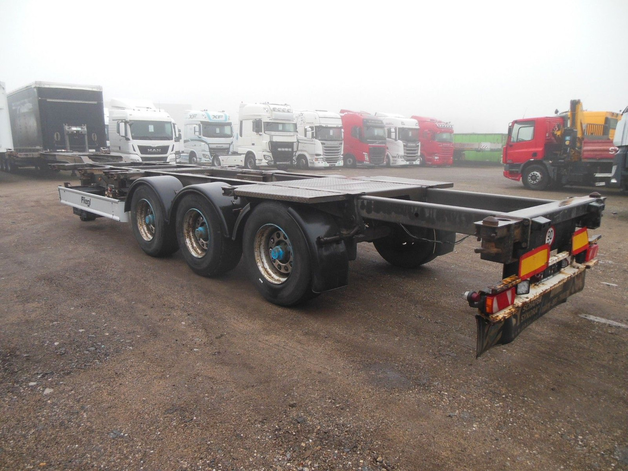 Fliegl SDS 380 GOOSENECK, BPW - Container transporter/ Swap body semi-trailer: picture 4 Fliegl SDS 380 GOOSENECK, BPW - Container transporter/ Swap body semi-trailer: picture 4