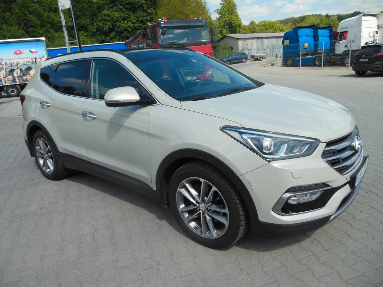 Hyundai Santa Fe 2,2 CRDi, 4WD, Automatic, Leder, Panora - SUV: picture 2 Hyundai Santa Fe 2,2 CRDi, 4WD, Automatic, Leder, Panora - SUV: picture 2