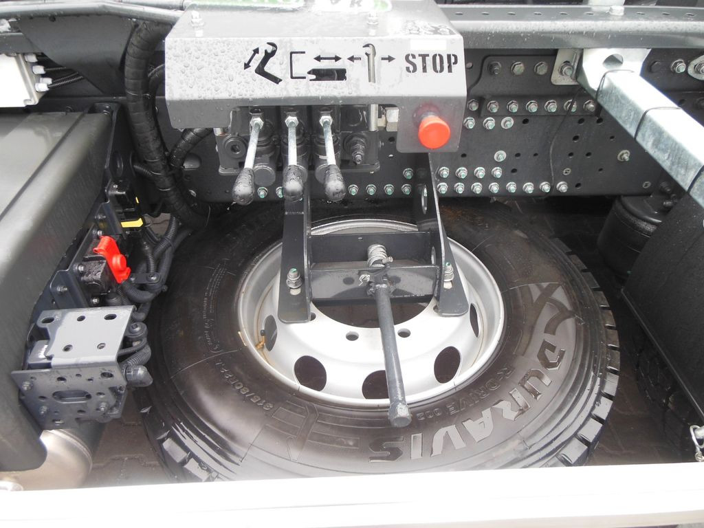 New Hook lift truck Iveco X-WAY AD 280X46, 6X2, LENK/LIFT, TNH 20T,SOFORT!: picture 12 New Hook lift truck Iveco X-WAY AD 280X46, 6X2, LENK/LIFT, TNH 20T,SOFORT!: picture 12