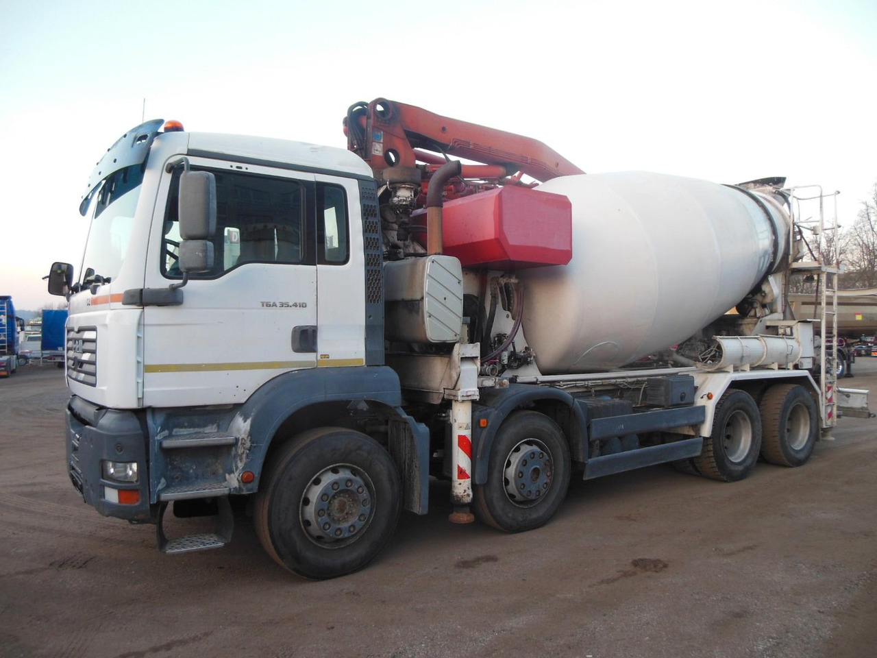 MAN TGA 35.410, 8X4, MIX + PUMPE 24M - Concrete mixer truck: picture 2 MAN TGA 35.410, 8X4, MIX + PUMPE 24M - Concrete mixer truck: picture 2