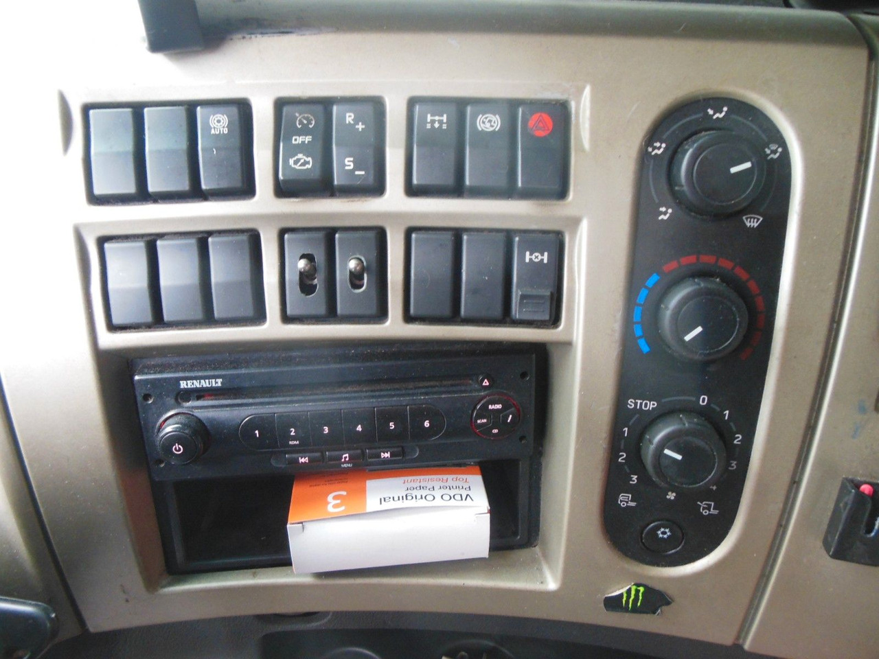 Container transporter/ Swap body truck Renault PREMIUM DXI 450.25, 6X2, BDF, MANUELL!!!: picture 22 Container transporter/ Swap body truck Renault PREMIUM DXI 450.25, 6X2, BDF, MANUELL!!!: picture 22