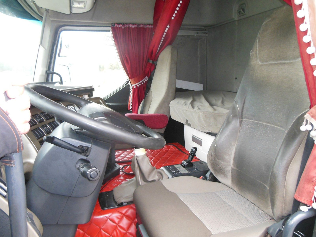 Container transporter/ Swap body truck Renault PREMIUM DXI 450.25, 6X2, BDF, MANUELL!!!: picture 17 Container transporter/ Swap body truck Renault PREMIUM DXI 450.25, 6X2, BDF, MANUELL!!!: picture 17