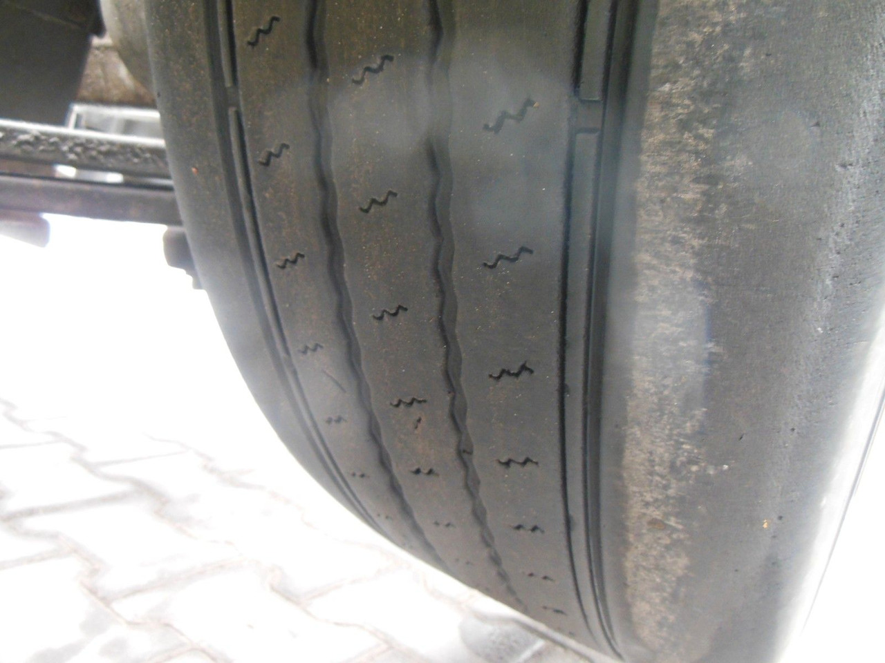 Container transporter/ Swap body truck Renault PREMIUM DXI 450.25, 6X2, BDF, MANUELL!!!: picture 8 Container transporter/ Swap body truck Renault PREMIUM DXI 450.25, 6X2, BDF, MANUELL!!!: picture 8