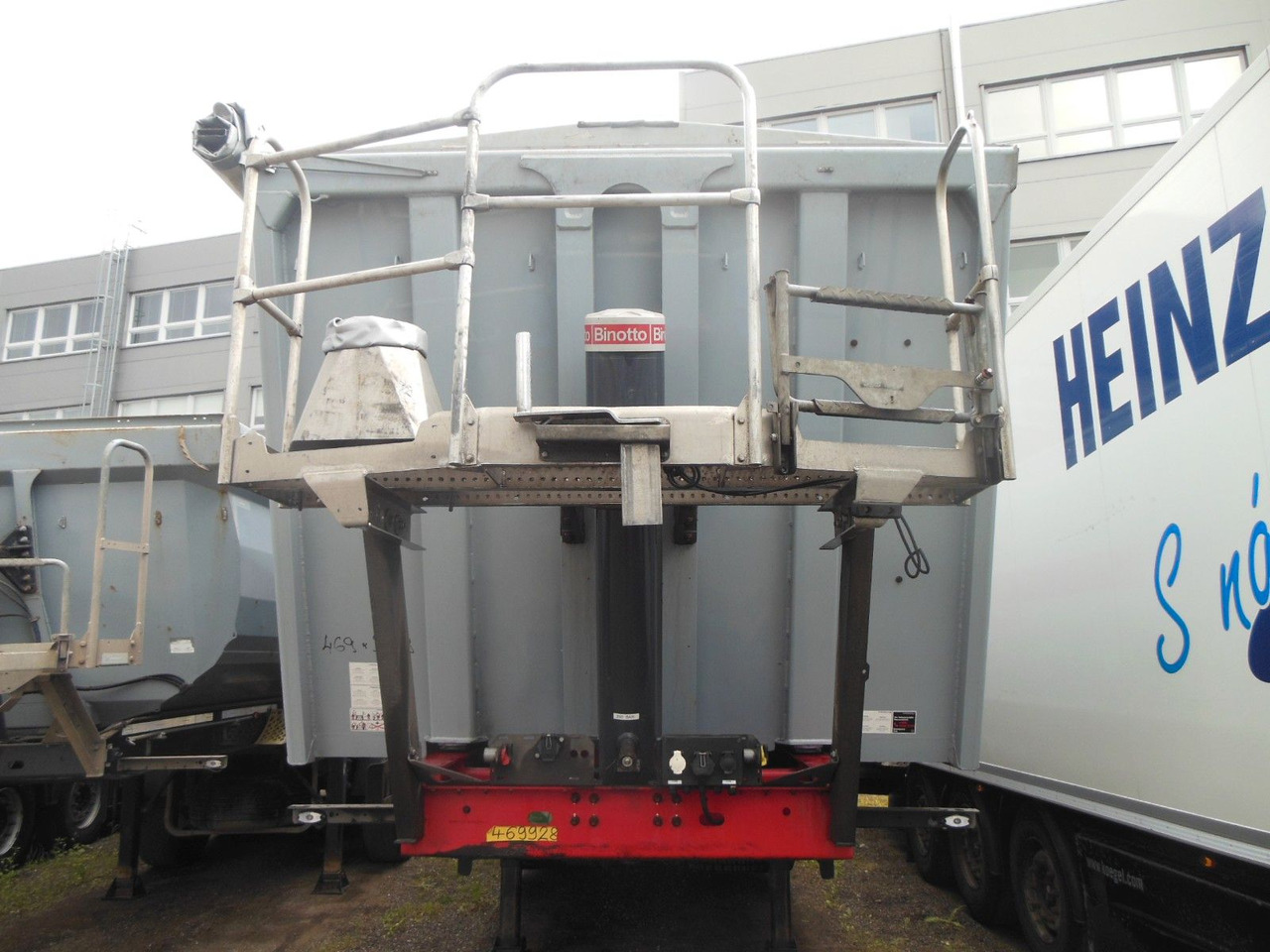 Tipper semi-trailer Schwarzmüller KIS 3/E, SAF, 49M3, ACHSEN 9 TONE, TOP: picture 20 Tipper semi-trailer Schwarzmüller KIS 3/E, SAF, 49M3, ACHSEN 9 TONE, TOP: picture 20