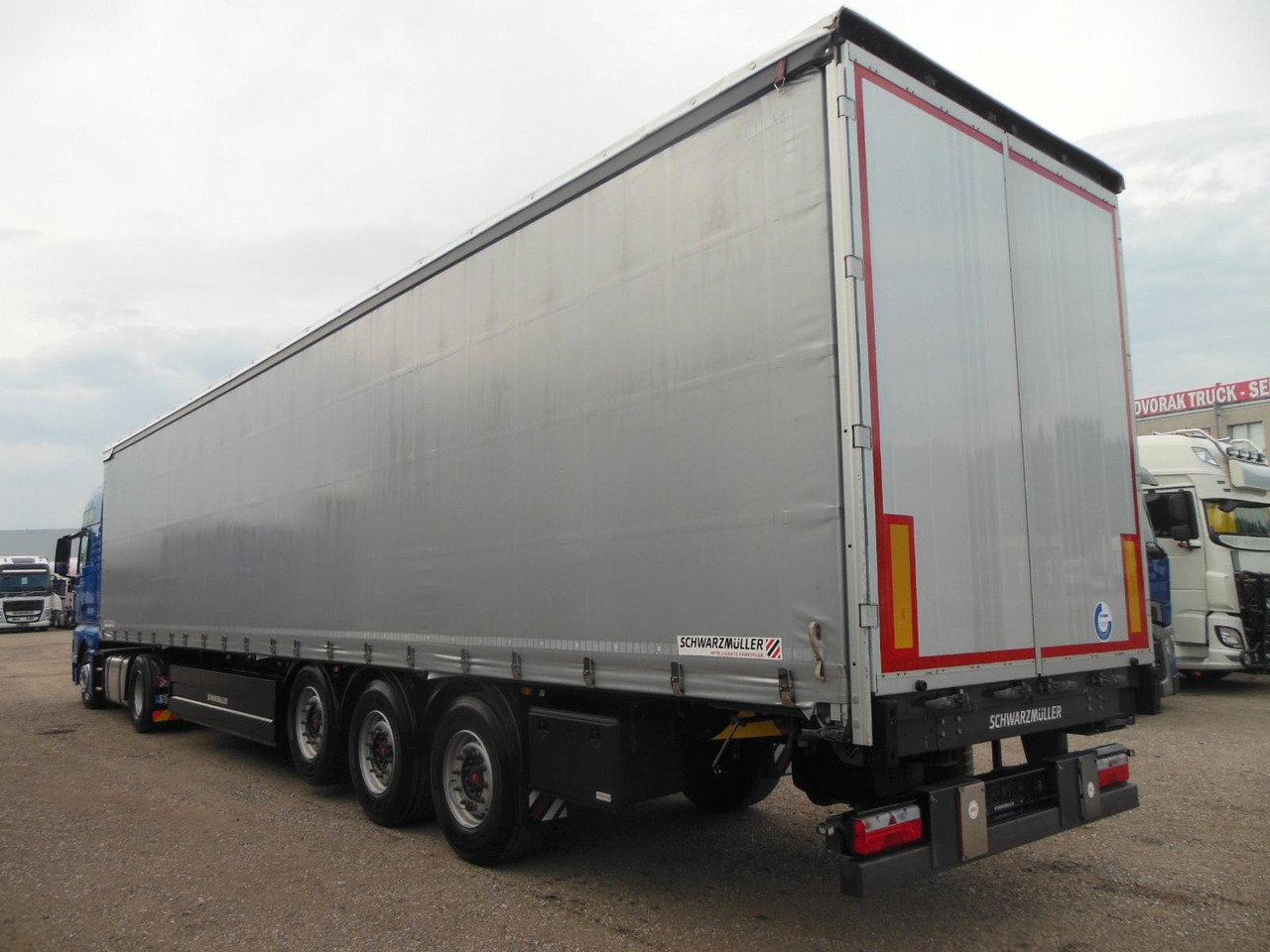 Schwarzmüller S1, BORDWÄNDE, PALETTEN BOX, LIFT ACHSE, TOP!!! Schwarzmüller S1, BORDWÄNDE, PALETTEN BOX, LIFT ACHSE, TOP!!! - Curtainsider semi-trailer: picture 1 Schwarzmüller S1, BORDWÄNDE, PALETTEN BOX, LIFT ACHSE, TOP!!! Schwarzmüller S1, BORDWÄNDE, PALETTEN BOX, LIFT ACHSE, TOP!!! - Curtainsider semi-trailer: picture 1