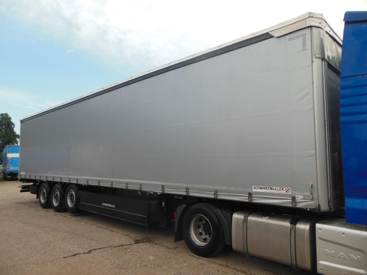 Schwarzmüller S1, BORDWÄNDE, PALETTEN BOX, LIFT ACHSE, TOP!!! Schwarzmüller S1, BORDWÄNDE, PALETTEN BOX, LIFT ACHSE, TOP!!! - Curtainsider semi-trailer: picture 4 Schwarzmüller S1, BORDWÄNDE, PALETTEN BOX, LIFT ACHSE, TOP!!! Schwarzmüller S1, BORDWÄNDE, PALETTEN BOX, LIFT ACHSE, TOP!!! - Curtainsider semi-trailer: picture 4