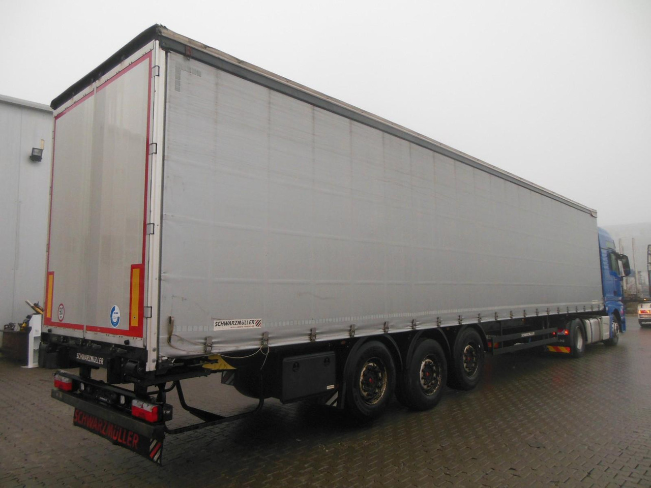 Schwarzmüller SPA 3/E, SAF, 2 LIFTACHSE - Curtainsider semi-trailer: picture 1 Schwarzmüller SPA 3/E, SAF, 2 LIFTACHSE - Curtainsider semi-trailer: picture 1