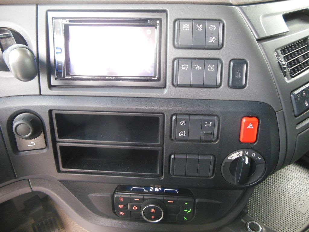 Tractor unit DAF XF 106.530 SSC, HYDRAULIK, STAND KLIMA, TOP DAF XF 106.530 SSC, HYDRAULIK, STAND KLIMA, TOP: picture 16