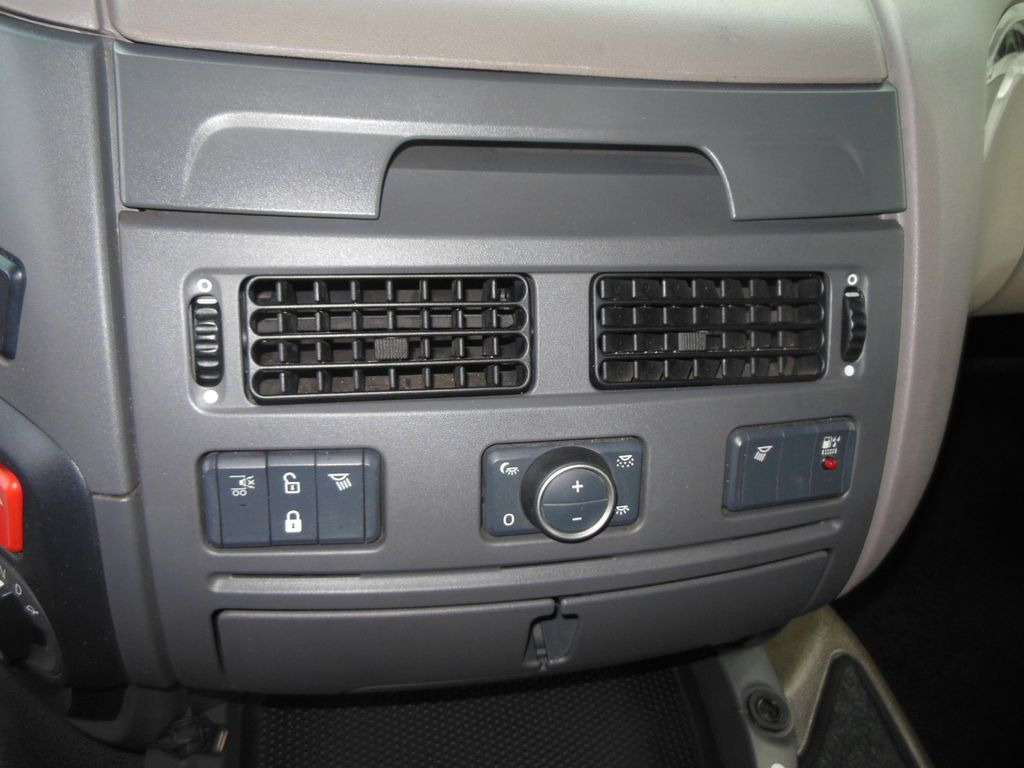 Tractor unit DAF XF 106.530 SSC, HYDRAULIK, STAND KLIMA, TOP DAF XF 106.530 SSC, HYDRAULIK, STAND KLIMA, TOP: picture 17