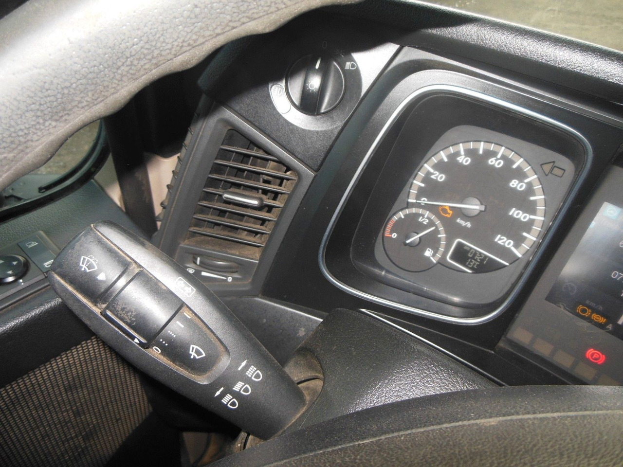 Tractor unit Mercedes-Benz 1843 Actros, Hydraulik: picture 14 Tractor unit Mercedes-Benz 1843 Actros, Hydraulik: picture 14