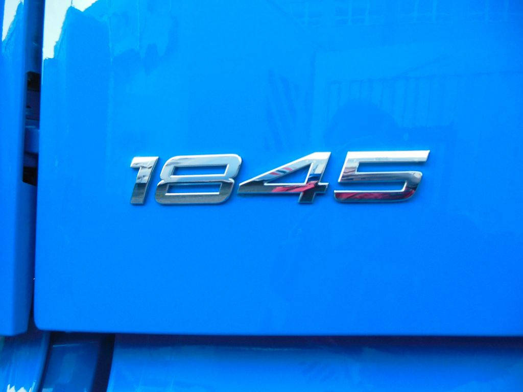 Mercedes-Benz 1845 ACTROS, STANDKLIMA Mercedes-Benz 1845 ACTROS, STANDKLIMA - Tractor unit: picture 5 Mercedes-Benz 1845 ACTROS, STANDKLIMA Mercedes-Benz 1845 ACTROS, STANDKLIMA - Tractor unit: picture 5