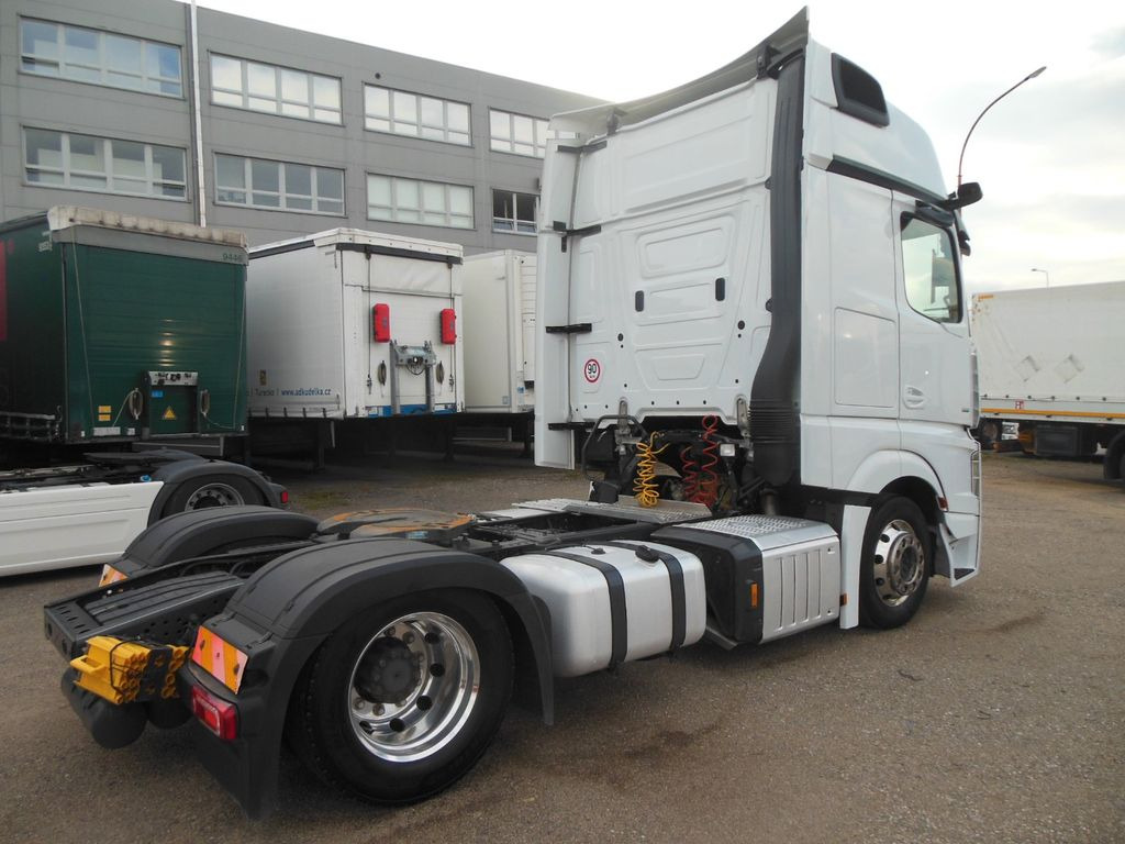 Mercedes-Benz ACTROS 1851,LOWDECK,STANDKLIMA,ALU FELGEN,TOP!!! - Tractor unit: picture 3 Mercedes-Benz ACTROS 1851,LOWDECK,STANDKLIMA,ALU FELGEN,TOP!!! - Tractor unit: picture 3