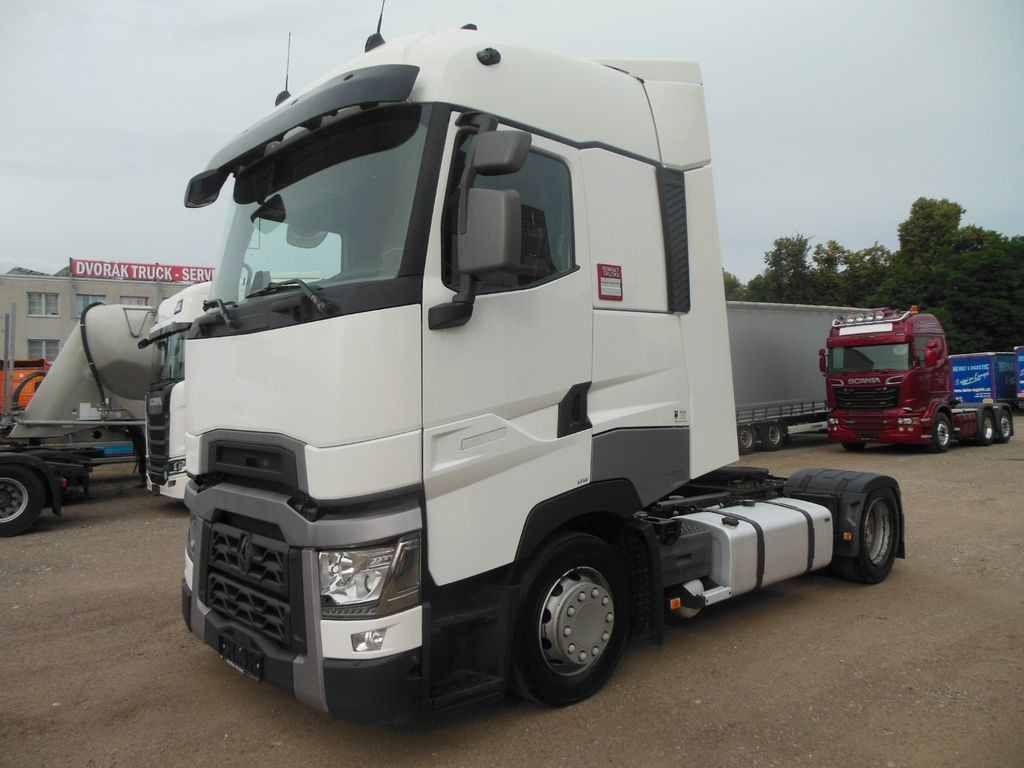 Renault T520 COMFORT, LOWDECK, TOP STAND - Tractor unit: picture 1 Renault T520 COMFORT, LOWDECK, TOP STAND - Tractor unit: picture 1