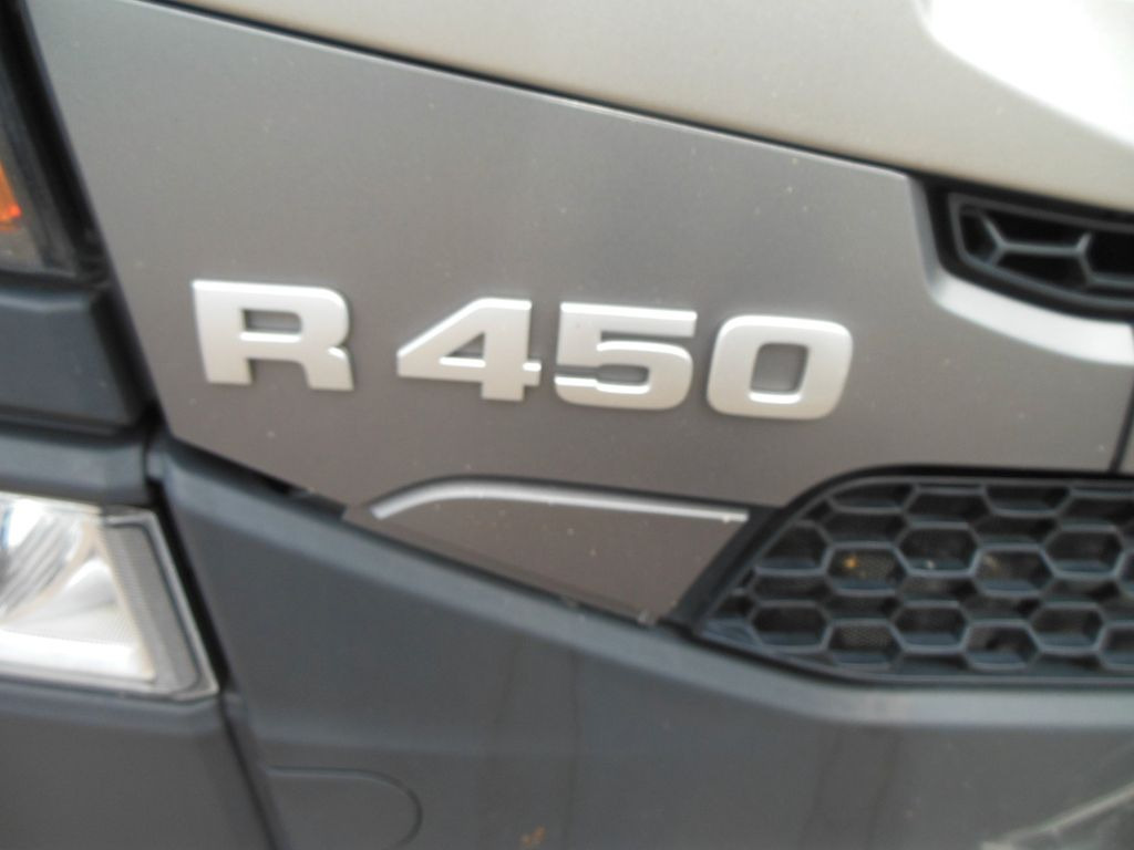 Scania R450 LOWDECK, RETARDER, STANDKLIMA, VOLL LUFT Scania R450 LOWDECK, RETARDER, STANDKLIMA, VOLL LUFT - Tractor unit: picture 5 Scania R450 LOWDECK, RETARDER, STANDKLIMA, VOLL LUFT Scania R450 LOWDECK, RETARDER, STANDKLIMA, VOLL LUFT - Tractor unit: picture 5