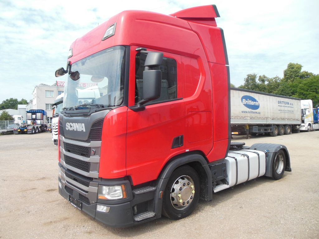 Scania R450 LOWDECK, RETARDER, STANDKLIMA, VOLL LUFT Scania R450 LOWDECK, RETARDER, STANDKLIMA, VOLL LUFT - Tractor unit: picture 1 Scania R450 LOWDECK, RETARDER, STANDKLIMA, VOLL LUFT Scania R450 LOWDECK, RETARDER, STANDKLIMA, VOLL LUFT - Tractor unit: picture 1
