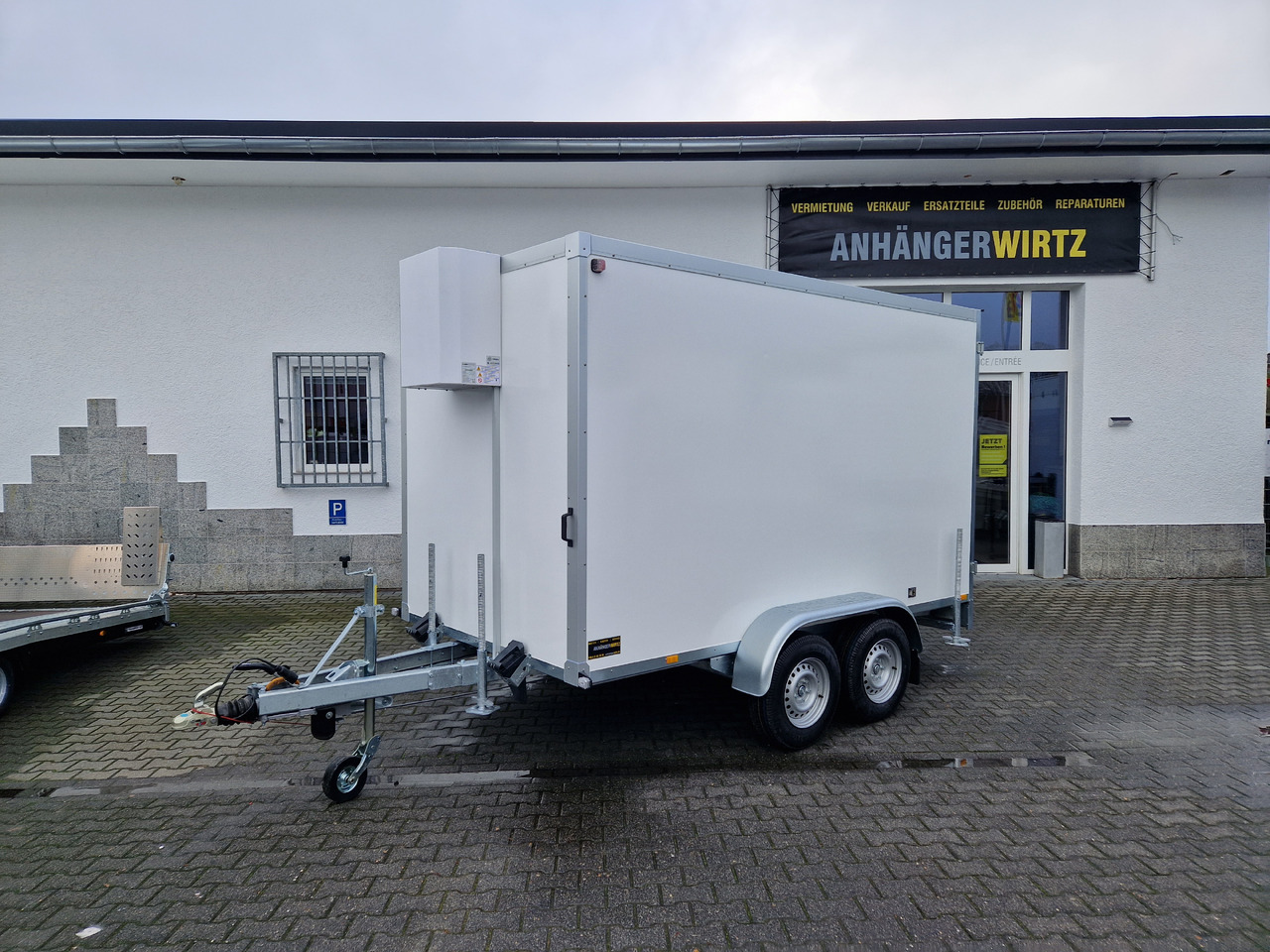 Kühlanhänger AZKF C 3535/180 343x178x200cm Cibin 230V Plus Kühlung 4 Stützen 3500kg - Refrigerator trailer: picture 1 Kühlanhänger AZKF C 3535/180 343x178x200cm Cibin 230V Plus Kühlung 4 Stützen 3500kg - Refrigerator trailer: picture 1
