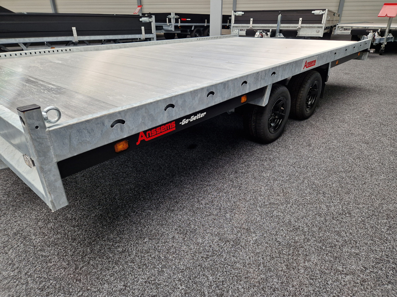 MSX 3000 Go Getter Multitransporter 405x200cm Aluboden Alufelgen black LED Beleuchtung 10" 3000kg - Motorcycle trailer: picture 2 MSX 3000 Go Getter Multitransporter 405x200cm Aluboden Alufelgen black LED Beleuchtung 10" 3000kg - Motorcycle trailer: picture 2