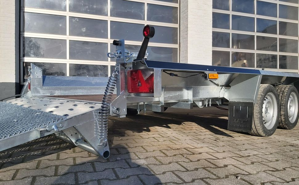Maschinentransporter BUILDER M 3500 300x152x30cm Auffahrklappe Ablage (M) 3500kg Winter Aktion - Plant trailer: picture 1 Maschinentransporter BUILDER M 3500 300x152x30cm Auffahrklappe Ablage (M) 3500kg Winter Aktion - Plant trailer: picture 1