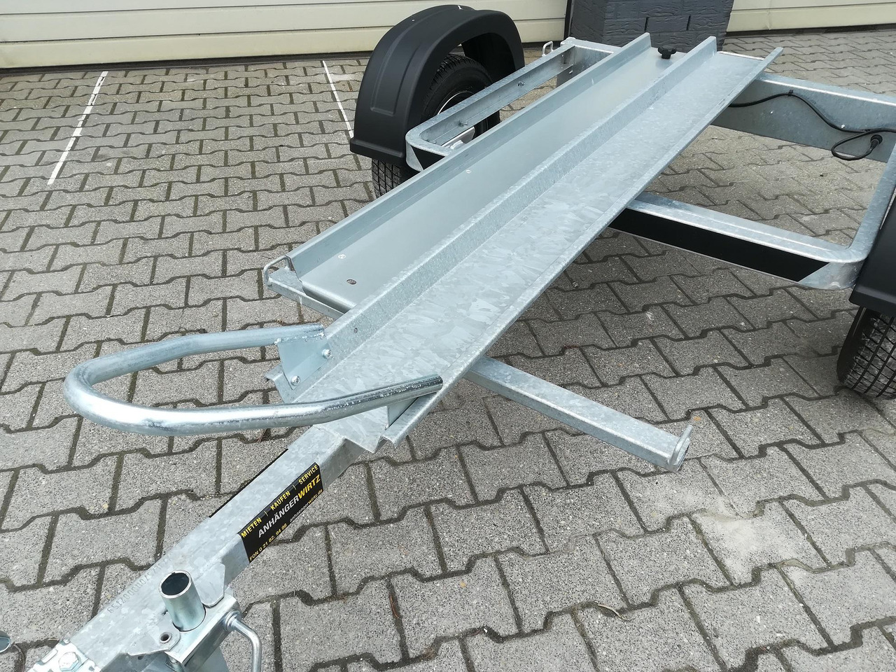 Motorradanhänger Moto 1 750 200x107cm 1ner Motorrad Januar Online Angebot - Motorcycle trailer: picture 4 Motorradanhänger Moto 1 750 200x107cm 1ner Motorrad Januar Online Angebot - Motorcycle trailer: picture 4