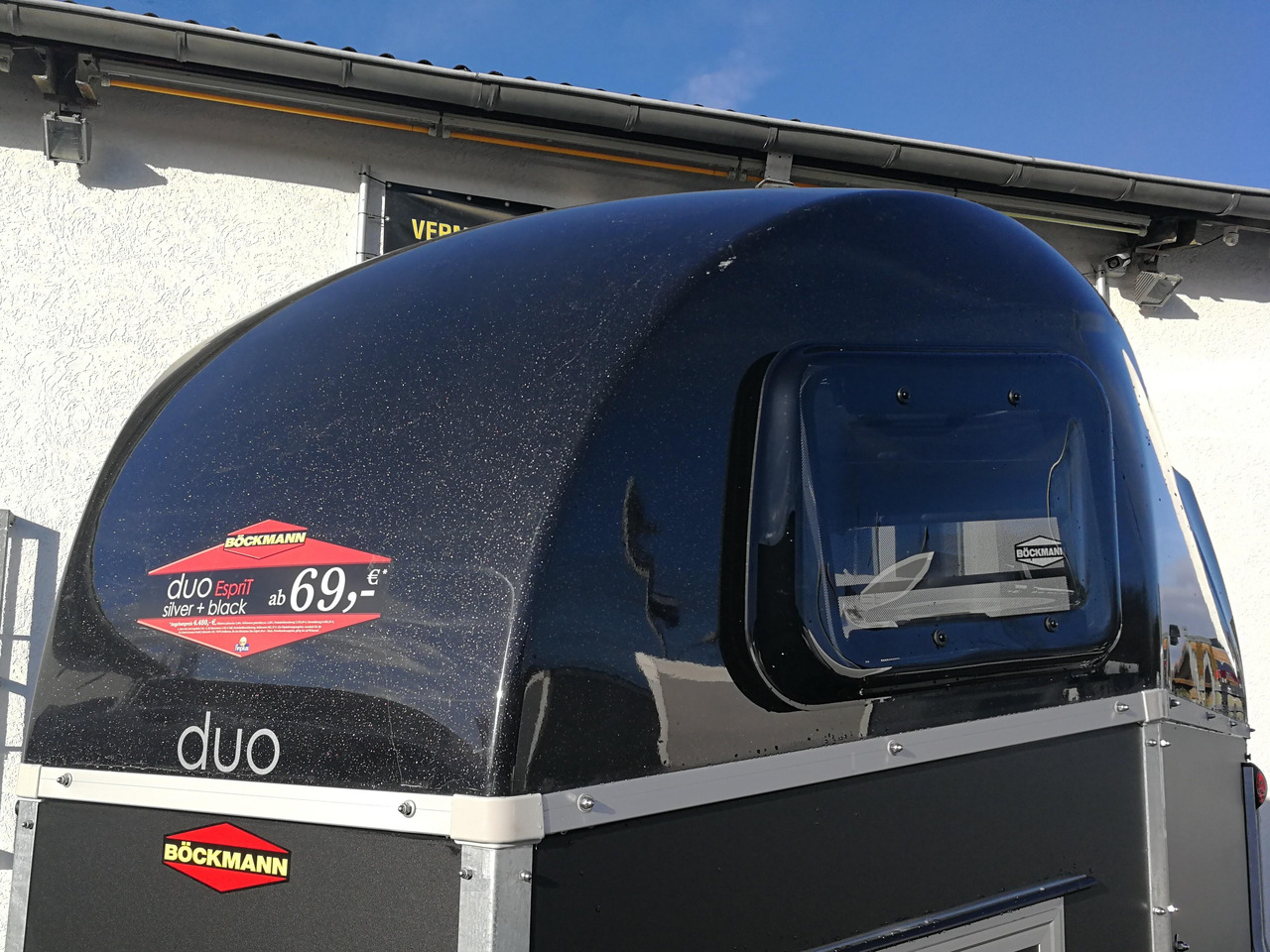 Pferdeanhänger Böckmann DUO Esprit silver black Sattelkammer Trittschutz Pack 2400kg 100km/H 2024 - Horse trailer: picture 4 Pferdeanhänger Böckmann DUO Esprit silver black Sattelkammer Trittschutz Pack 2400kg 100km/H 2024 - Horse trailer: picture 4