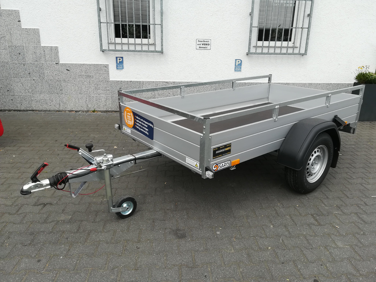 Saris Anhänger DV135 McAlu Pro MP 255x133x43cm (S) 1350kg Online Aktion Modell 2024 - Car trailer: picture 2 Saris Anhänger DV135 McAlu Pro MP 255x133x43cm (S) 1350kg Online Aktion Modell 2024 - Car trailer: picture 2